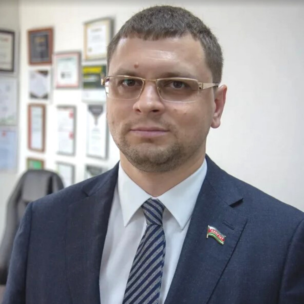 Первый заместитель генерального директора Алексей Викторович Воловик Первый заместитель генерального директора Алексей Викторович Воловик